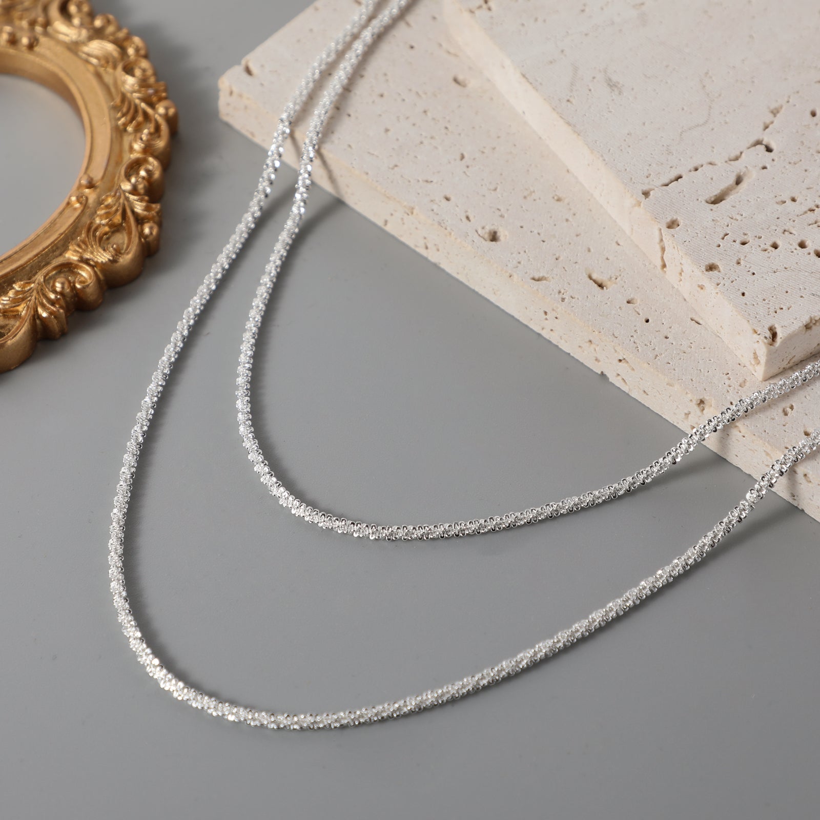 VENOCO Luxury Sparkling Layered Necklace