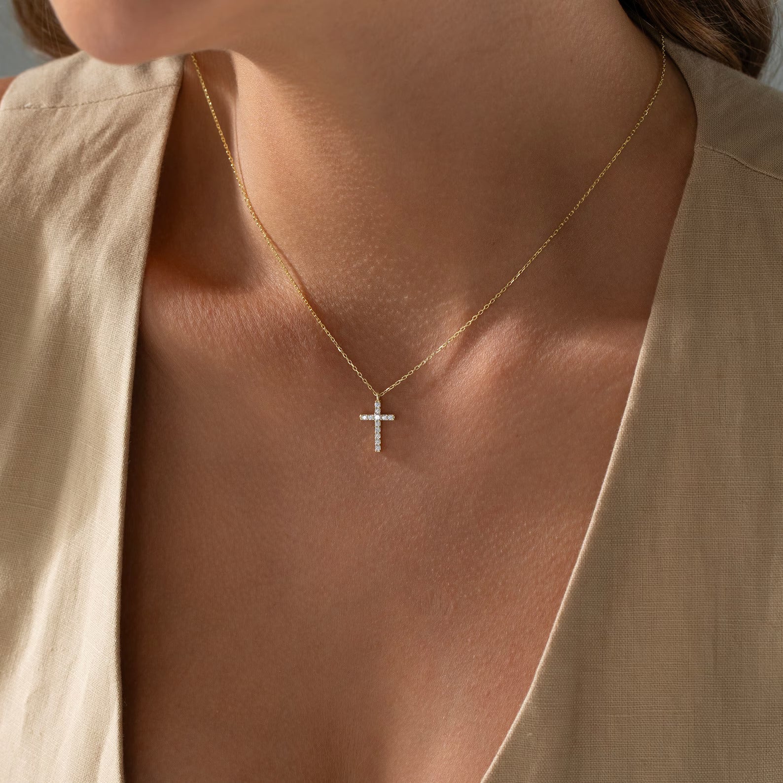 VENOCO Cross Dainty Gold Plated Necklace